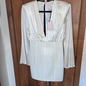 NWT Cinq à Sept Ivory Long Sleeve Dress